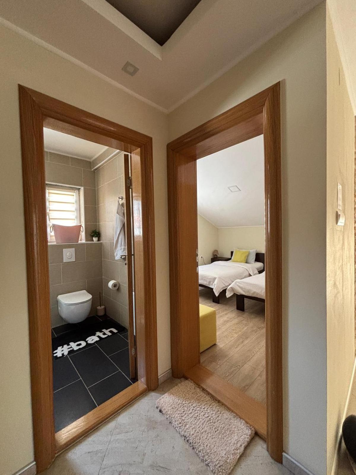 Sobe I Apartman R Bileca Bagian luar foto