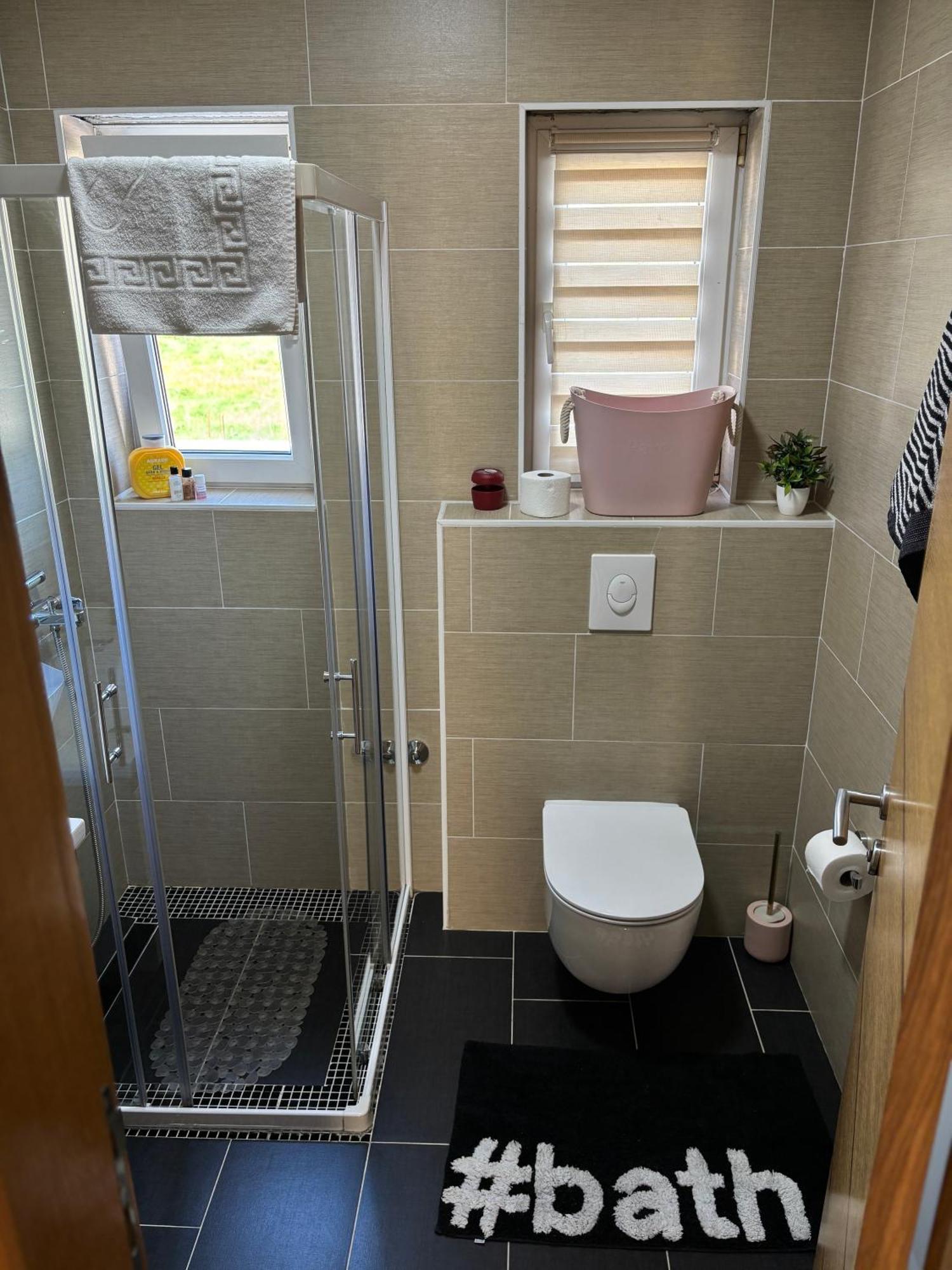 Sobe I Apartman R Bileca Bagian luar foto